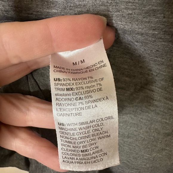 Soma Chico's Heather Gray Long Sleeve Top - Picture 3 of 4